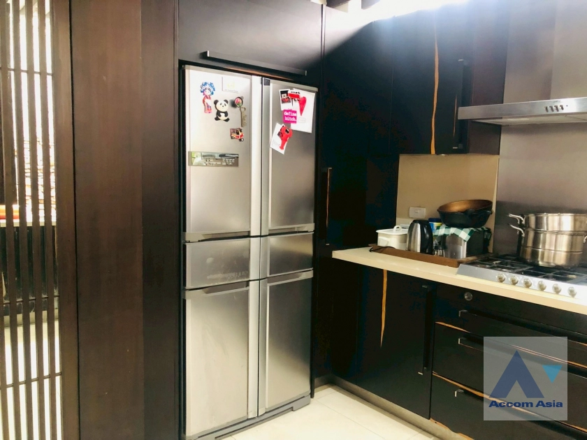 10  5 br Townhouse for rent and sale in Sathorn ,Bangkok BRT Nararam 3 at Modern style AA43471