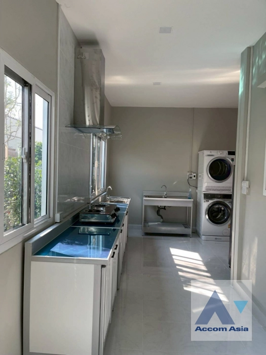 7  4 br House For Rent in Pattanakarn ,Bangkok  at Mantana Bangna-Wongwaen AA43473