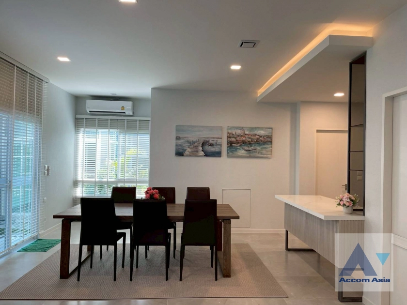 5  4 br House For Rent in Pattanakarn ,Bangkok  at Mantana Bangna-Wongwaen AA43473