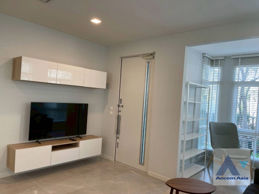  1  4 br House For Rent in Pattanakarn ,Bangkok  at Mantana Bangna-Wongwaen AA43473