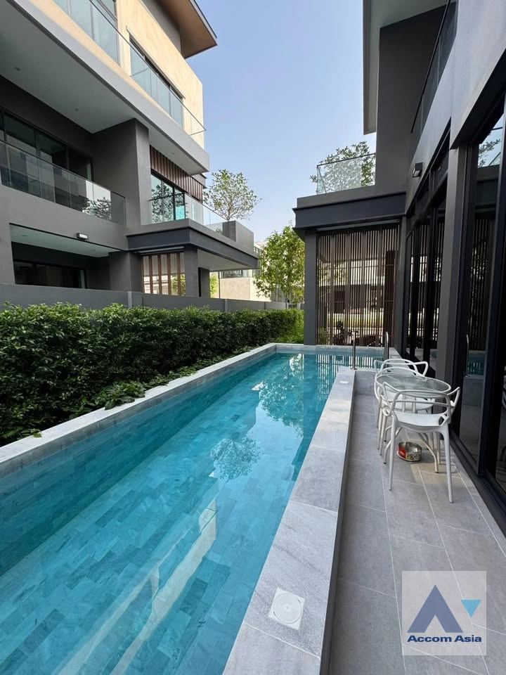 unitPrivate Swimming Pool |  5 Bedrooms  House For Rent in Lat Phrao, Bangkok  (AA43474)