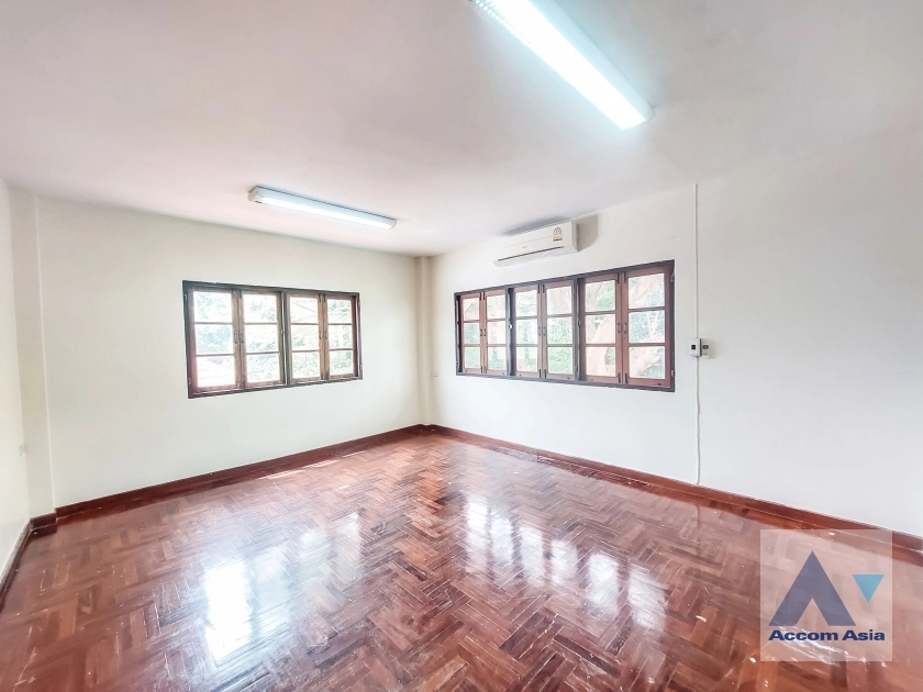 19  3 br House for rent and sale in Phaholyothin ,Bangkok  95771