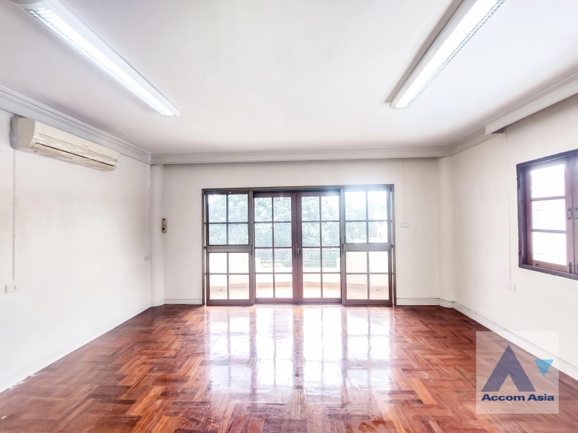 24  3 br House for rent and sale in Phaholyothin ,Bangkok  95771