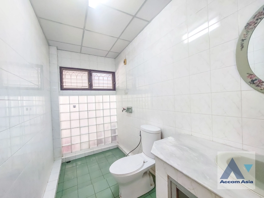 28  3 br House for rent and sale in Phaholyothin ,Bangkok  95771