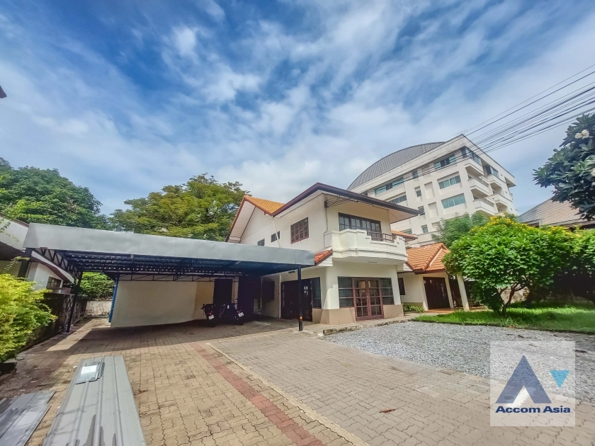  2  3 br House for rent and sale in Phaholyothin ,Bangkok  95771