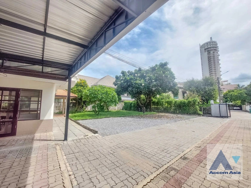 4  3 br House for rent and sale in Phaholyothin ,Bangkok  95771