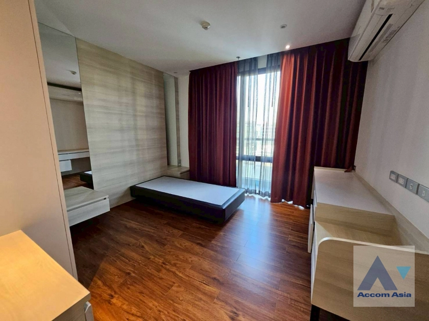 8  3 br Apartment For Rent in Sukhumvit ,Bangkok BTS Thong Lo at New Boutique Low-Rise Apartment AA43478