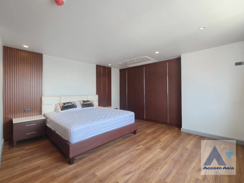 10  3 br Condominium For Rent in Sukhumvit ,Bangkok  at President Park Sukhumvit 24   AA43486