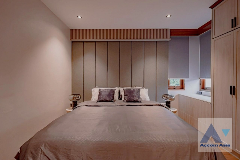 35  5 br House for rent and sale in Sukhumvit ,Bangkok BTS Punnawithi AA43488