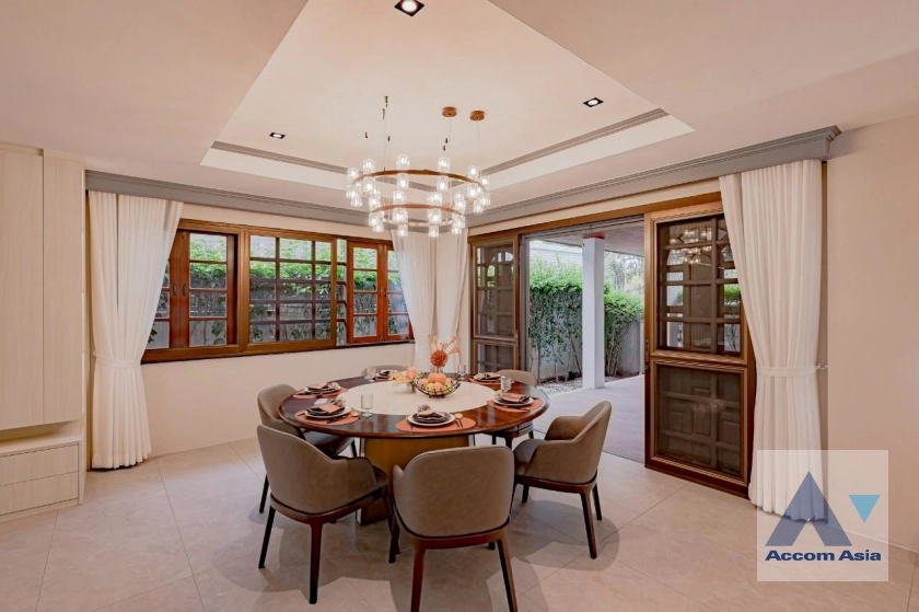 13  5 br House for rent and sale in Sukhumvit ,Bangkok BTS Punnawithi AA43488