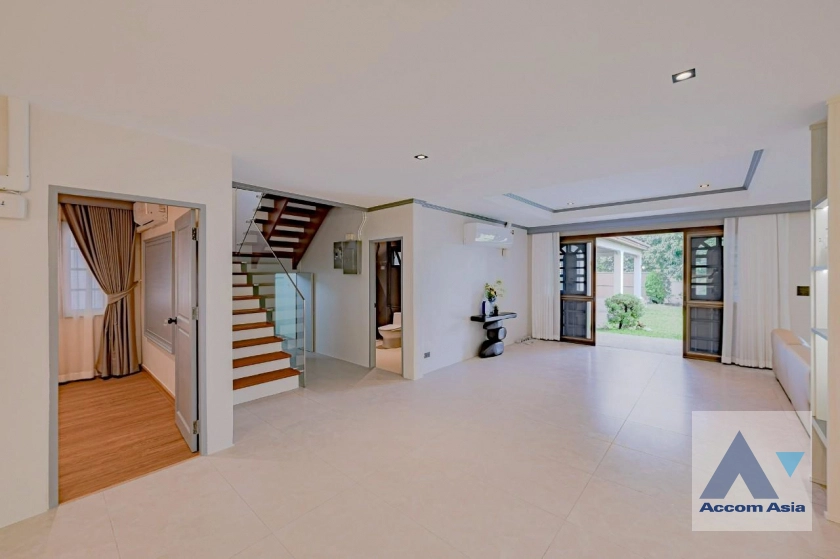 14  5 br House for rent and sale in Sukhumvit ,Bangkok BTS Punnawithi AA43488