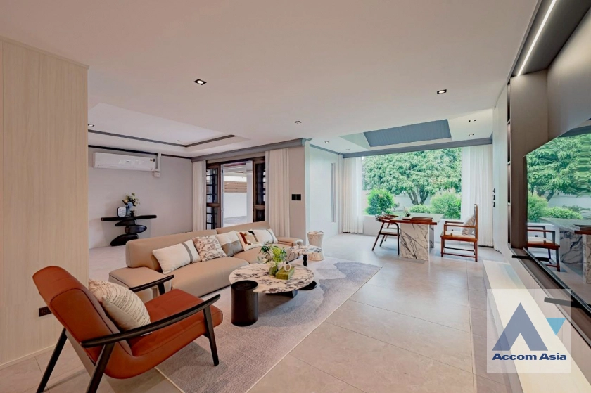  1  5 br House for rent and sale in Sukhumvit ,Bangkok BTS Punnawithi AA43488