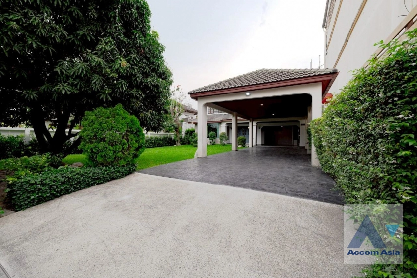 60  5 br House for rent and sale in Sukhumvit ,Bangkok BTS Punnawithi AA43488