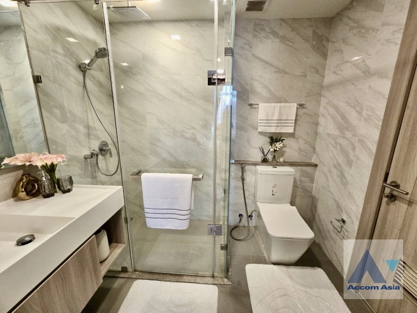 16  1 br Condominium for rent and sale in Sukhumvit ,Bangkok BTS Asok - MRT Sukhumvit at Fynn Sukhumvit 31 Condominium AA43491