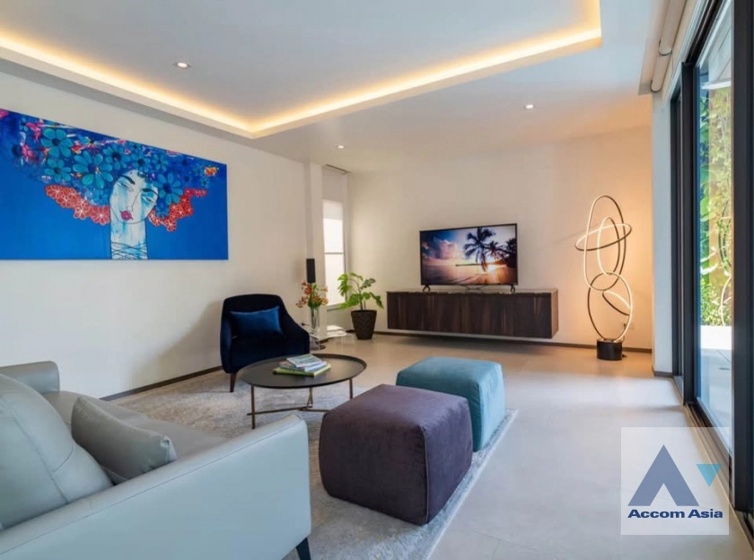 unitNewly renovated, Private Swimming Pool |  3 Bedrooms  House For Rent & Sale in Pattanakarn, Bangkok  (AA43496)