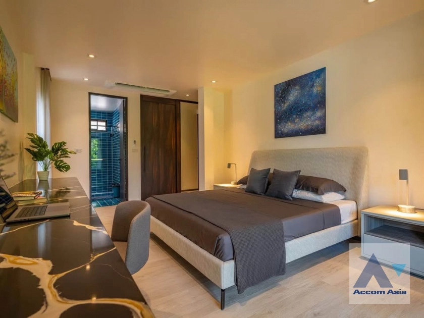 10  3 br House for rent and sale in Pattanakarn ,Bangkok  at Noble Thara Phatthanakan Village AA43496