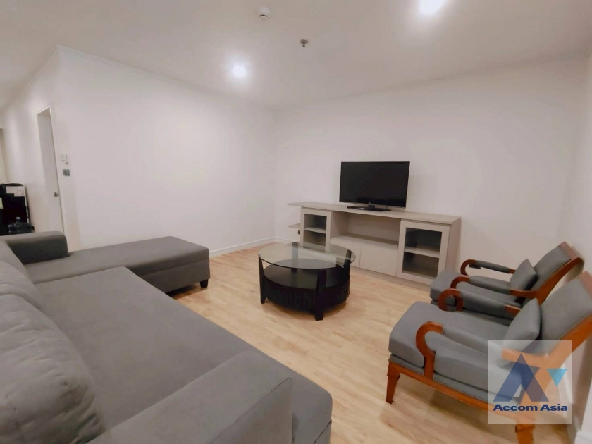 unitPet friendly |  3 Bedrooms  Apartment For Rent & Sale in Sukhumvit, Bangkok  near BTS Asok - MRT Sukhumvit (AA43498)