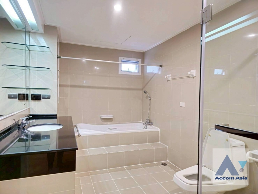 17  3 br Apartment for rent and sale in Sukhumvit ,Bangkok BTS Asok - MRT Sukhumvit at A Classic Style AA43498