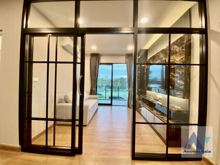 15  4 br House for rent and sale in Samutprakan ,Samutprakan  at The  Centro Bangna KM.7 AA43500