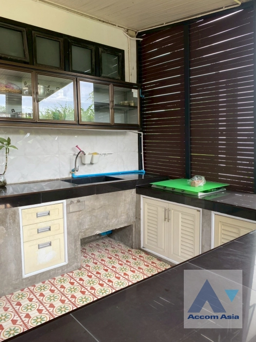 8  3 br House for rent and sale in Phaholyothin ,Bangkok  AA43501