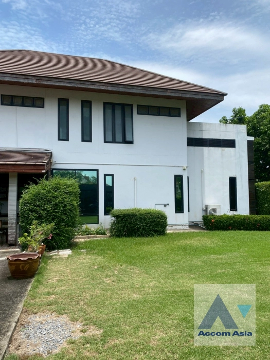 12  3 br House for rent and sale in Phaholyothin ,Bangkok  AA43501