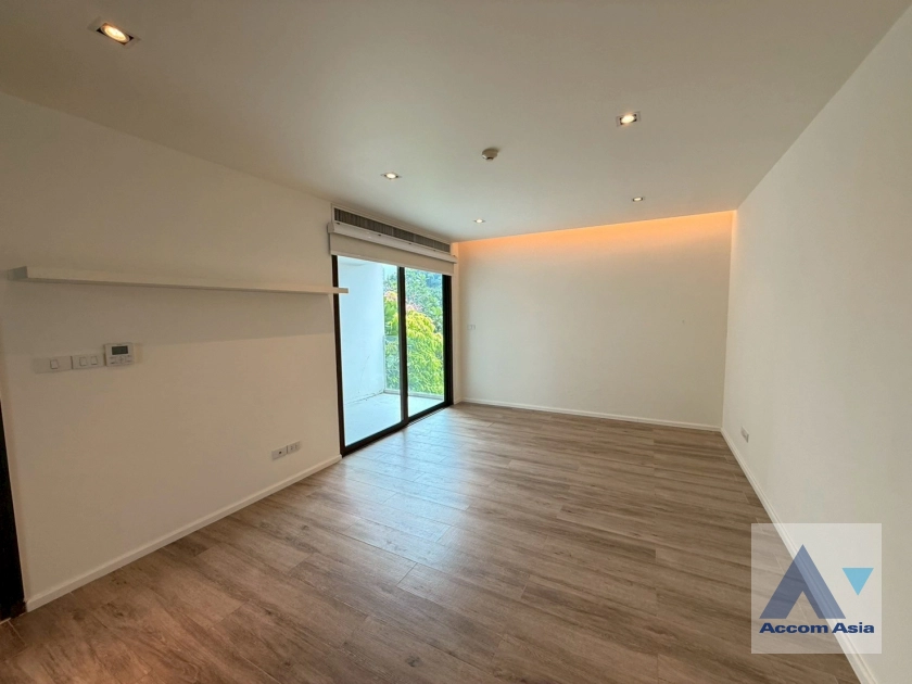 25  3 br Condominium for rent and sale in Sathorn ,Bangkok BTS Chong Nonsi at Baan Lux Sathorn AA43503