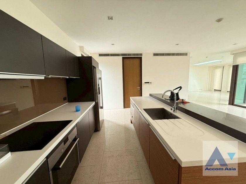 8  3 br Condominium for rent and sale in Sathorn ,Bangkok BTS Chong Nonsi at Baan Lux Sathorn AA43503