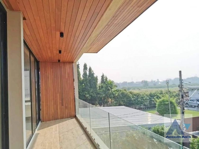 6  4 br House for rent and sale in Bang Na ,Bangkok  at Evergreen Ville Bangna AA43505