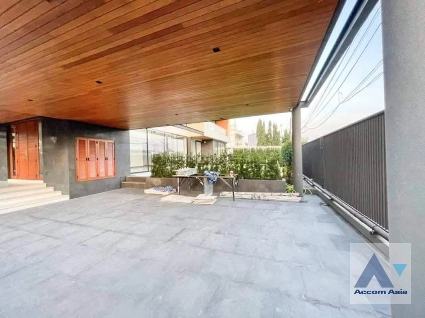 5  4 br House for rent and sale in Bang Na ,Bangkok  at Evergreen Ville Bangna AA43505