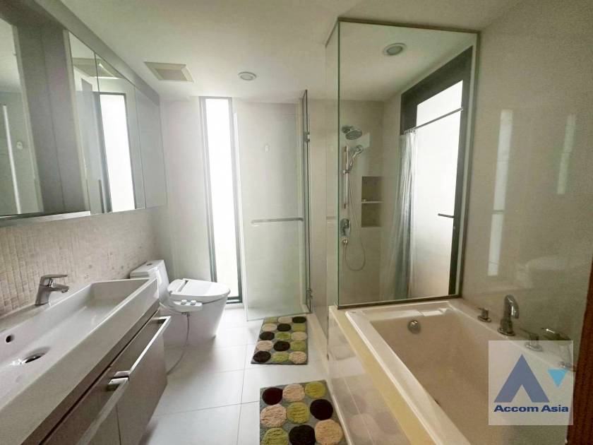 9  2 br Condominium For Rent in Sukhumvit ,Bangkok BTS Ekkamai at MODE Sukhumvit 61 AA43510