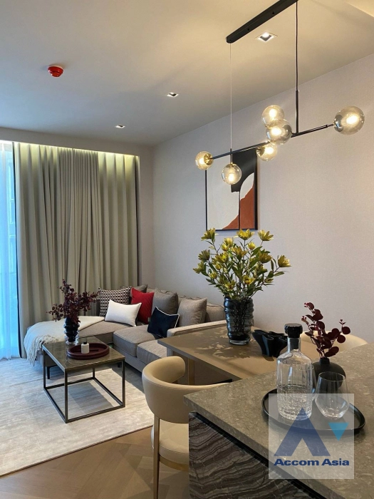 unit 1 Bedroom  Condominium For Rent in Sukhumvit, Bangkok  near BTS Ekkamai (AA43511)