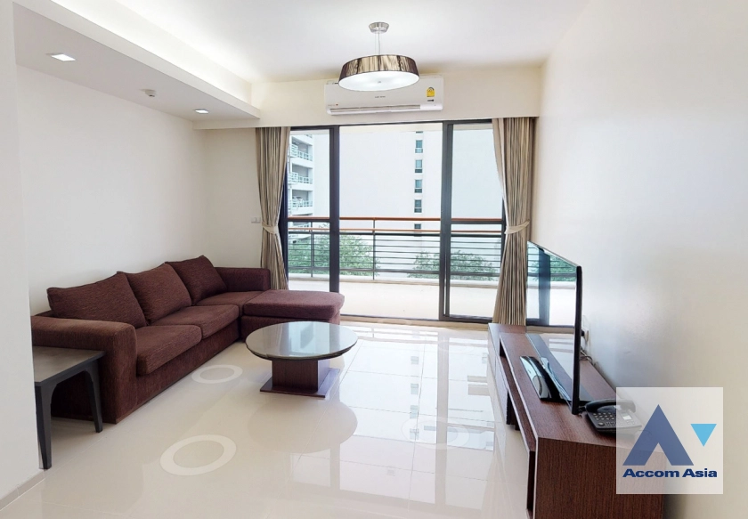unit 3 Bedrooms  Apartment For Rent in Sukhumvit, Bangkok  near BTS Asok - MRT Sukhumvit (AA43512)