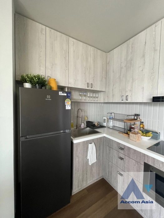  1  1 br Condominium For Rent in Sathorn ,Bangkok BRT Thanon Chan at The Lofts Yennakart AA43514