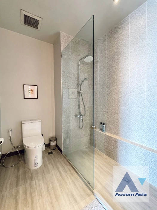 8  1 br Condominium For Rent in Sathorn ,Bangkok BRT Thanon Chan at The Lofts Yennakart AA43514