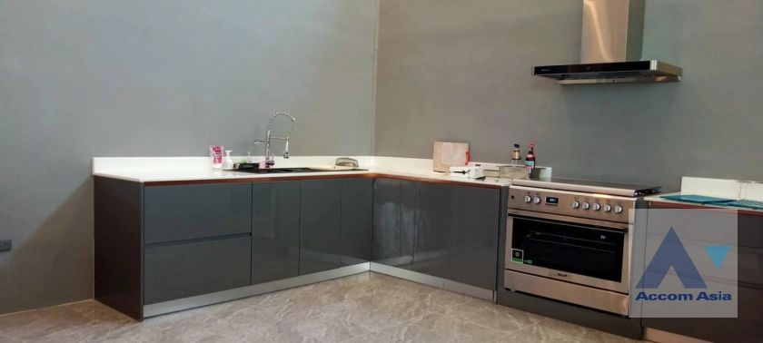  1  2 br Apartment For Rent in Sukhumvit ,Bangkok BTS Ekkamai at Modern Interiors AA43515