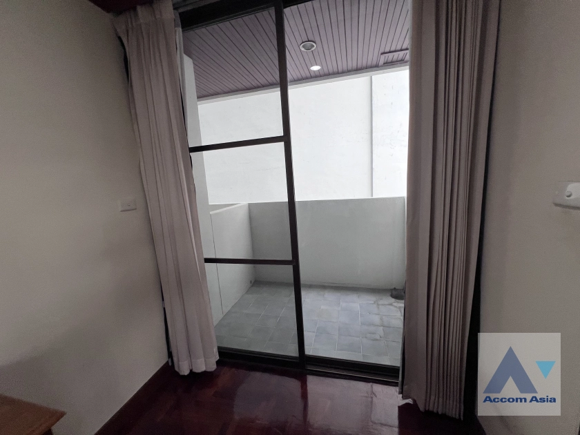 14  3 br Apartment for rent and sale in Sukhumvit ,Bangkok BTS Asok - MRT Sukhumvit at Suite For Family AA43525