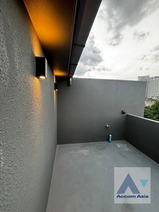 12  3 br House for rent and sale in Ratchadaphisek ,Bangkok MRT Ratchadaphisek at L SCAPE Ratchada 20 AA43531