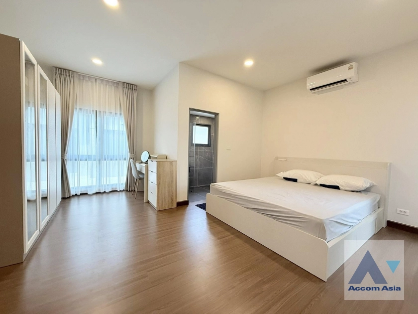 13  5 br House For Rent in Samutprakan ,Samutprakan BTS Bang Na at The City Bangna AA43537