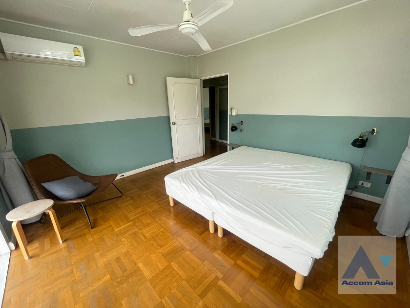 11  4 br Apartment For Rent in Sukhumvit ,Bangkok BTS Thong Lo at Fully Facilities AA43538