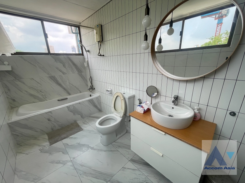 16  4 br Apartment For Rent in Sukhumvit ,Bangkok BTS Thong Lo at Fully Facilities AA43538