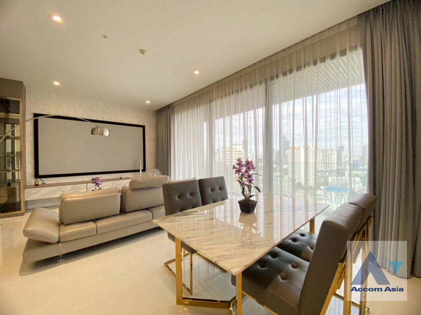 5  2 br Condominium For Rent in Sukhumvit ,Bangkok BTS Phrom Phong at Vittorio Sukhumvit 39 AA43540
