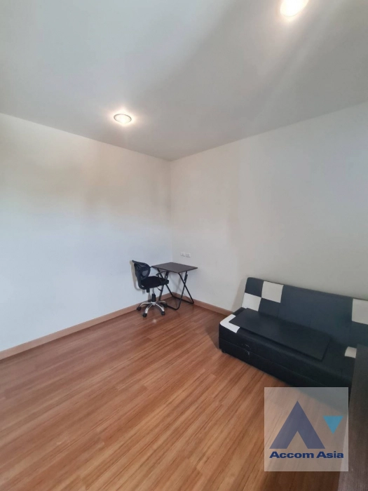 11  3 br House for rent and sale in Pattanakarn ,Bangkok ARL Hua Mak at House AA43544