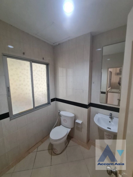 13  3 br House for rent and sale in Pattanakarn ,Bangkok ARL Hua Mak at House AA43544