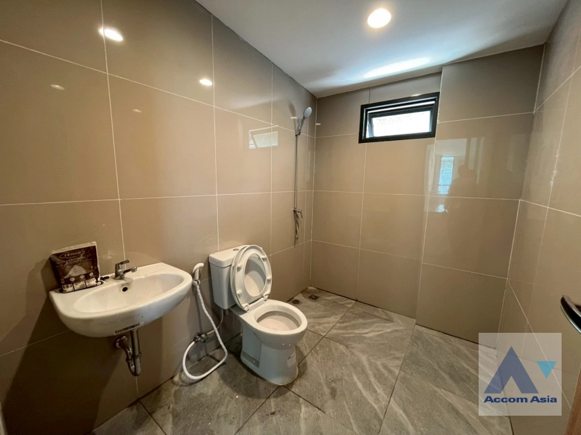 22  4 br Townhouse For Rent in Sukhumvit ,Bangkok BTS Phrom Phong at KLANG Nivas AA43546