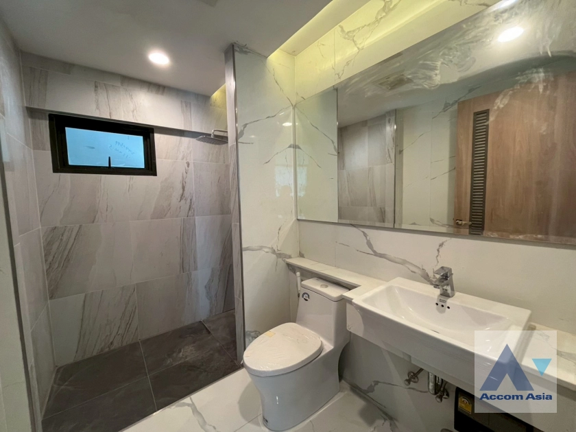 23  4 br Townhouse For Rent in Sukhumvit ,Bangkok BTS Phrom Phong at KLANG Nivas AA43546