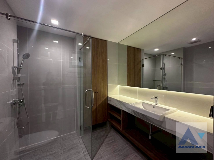 13  2 br Apartment For Rent in Sukhumvit ,Bangkok BTS Nana - MRT Sukhumvit at Private Environment Space AA43549