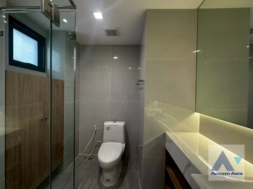 15  2 br Apartment For Rent in Sukhumvit ,Bangkok BTS Nana - MRT Sukhumvit at Private Environment Space AA43549