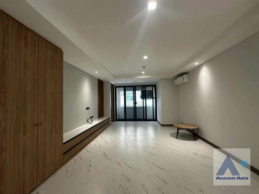 5  2 br Apartment For Rent in Sukhumvit ,Bangkok BTS Nana - MRT Sukhumvit at Private Environment Space AA43549