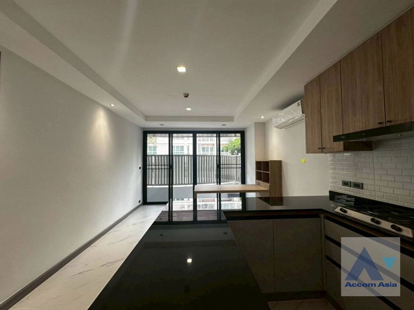 4  2 br Apartment For Rent in Sukhumvit ,Bangkok BTS Nana - MRT Sukhumvit at Private Environment Space AA43549