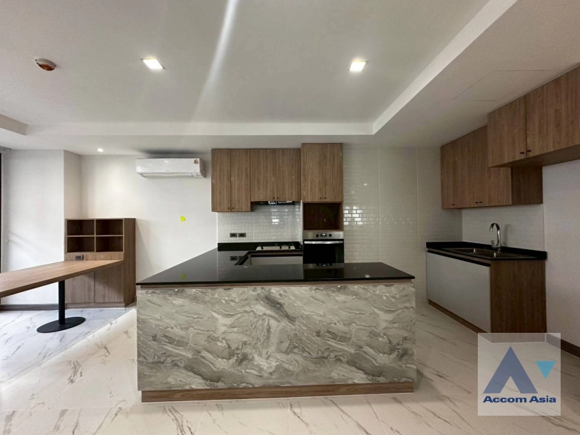 unitPet friendly |  2 Bedrooms  Apartment For Rent in Sukhumvit, Bangkok  near BTS Nana - MRT Sukhumvit (AA43549)